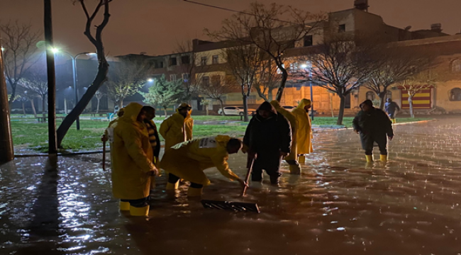 Haliliye'de ekipler gece boyu seferber oldu