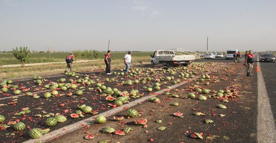 Şanlıurfa'da trafik kazası, 1 ölü, 4 yaralı